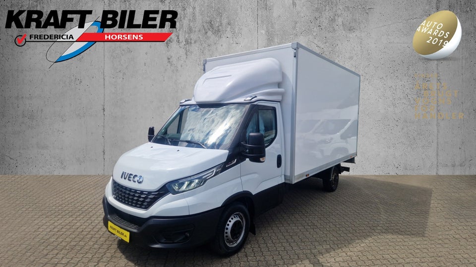 Iveco Daily 3,0 35S18 Box m/lift AG8 2d