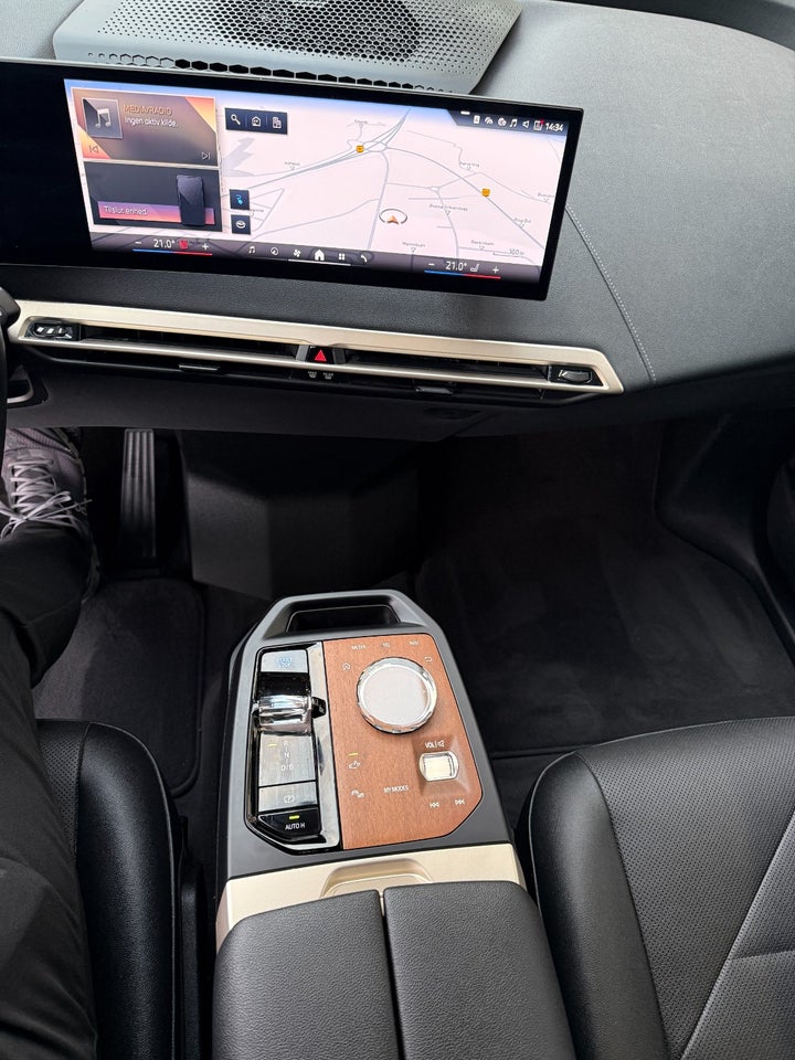 BMW iX xDrive50 Supercharged 5d