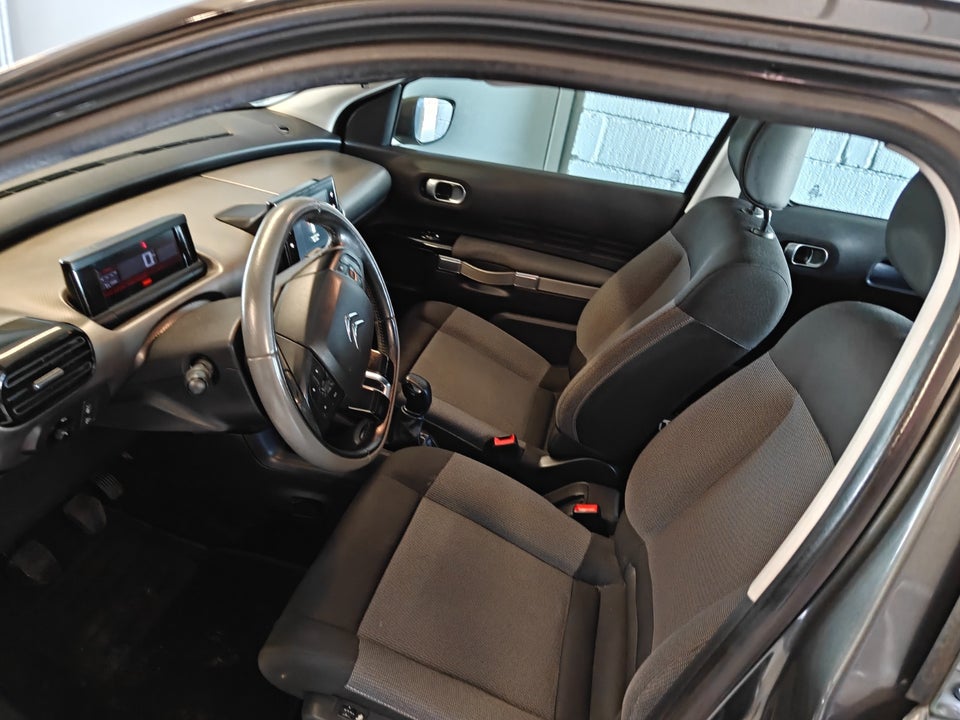 Citroën C4 Cactus 1,2 PureTech 82 Feel 5d