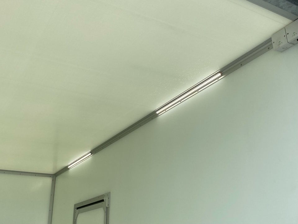 Iveco Daily 3,0 35S18 4100mm Alukasse m/lift AG8