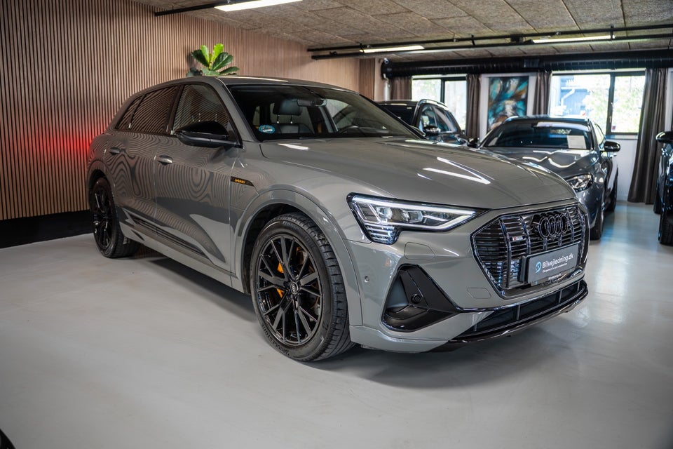 Audi e-tron 55 Black Edition S-line quattro 5d