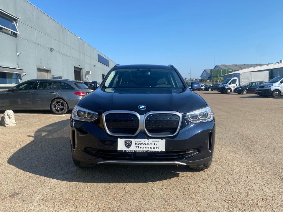 BMW iX3 Charged 5d