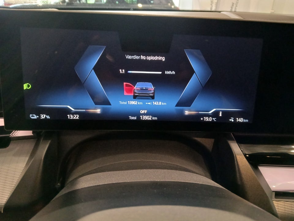 BMW i5 eDrive40 M-Sport 4d