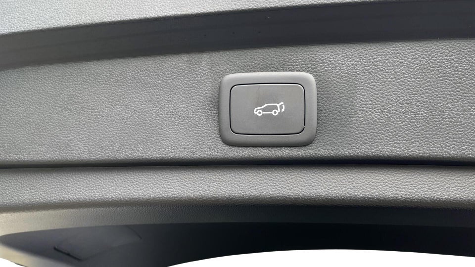 MG Marvel R Performance 5d