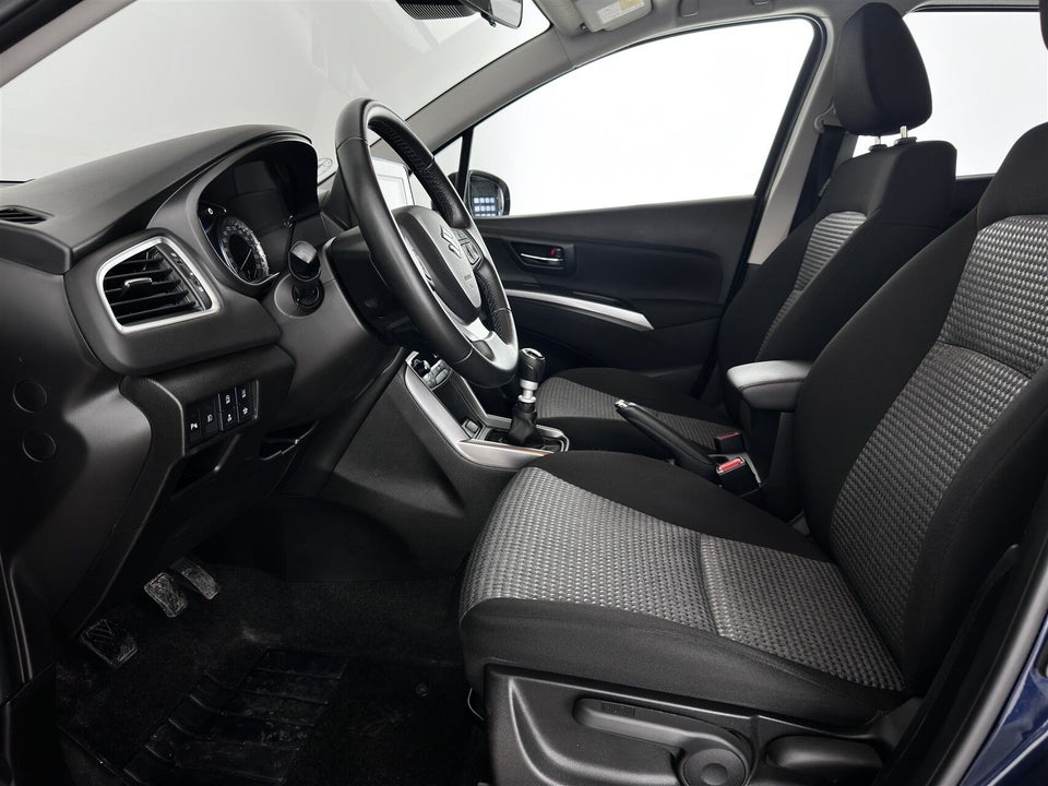 Suzuki S-Cross 1,4 mHybrid Active 5d