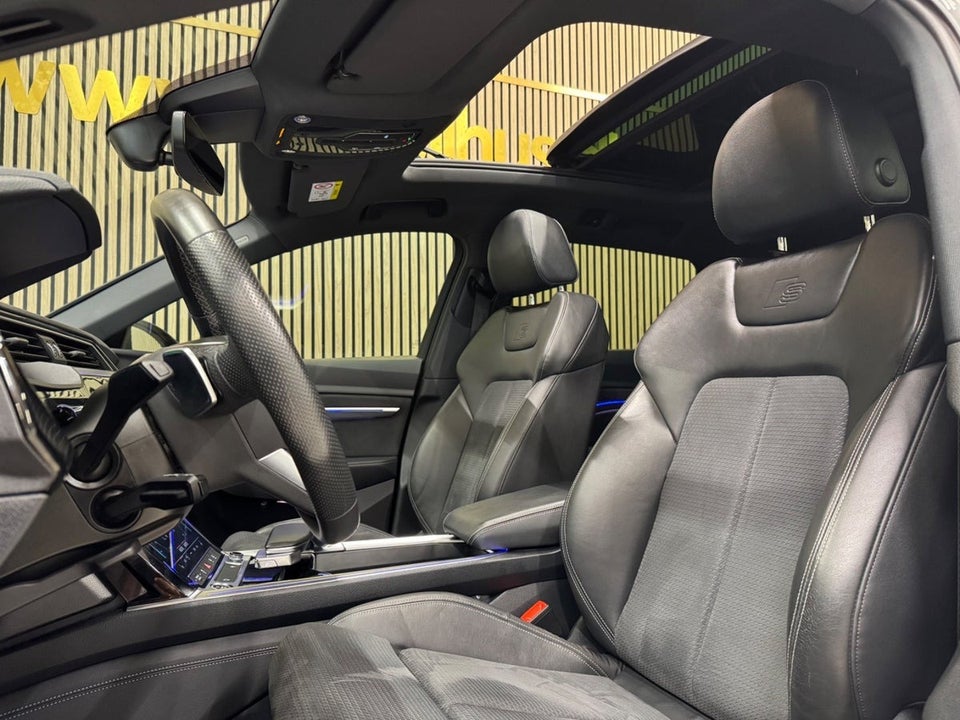Audi e-tron 55 S-line quattro 5d