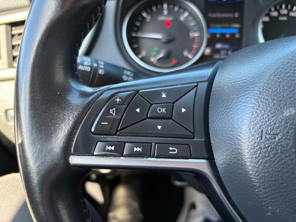 Nissan Qashqai 1,5 dCi 115 N-Connecta DCT 5d