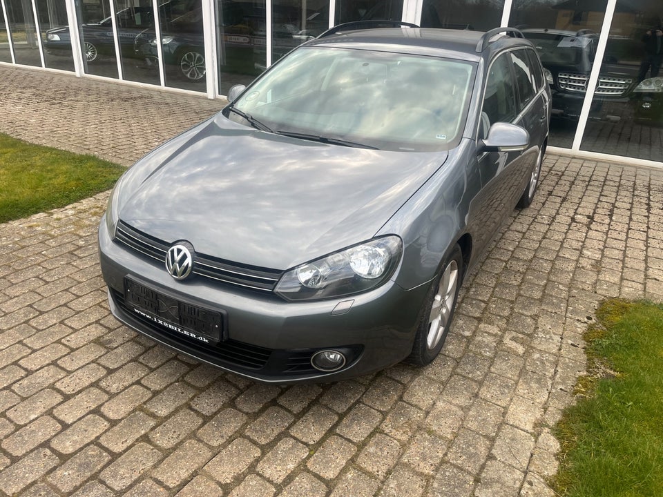 VW Golf VI 1,6 TDi 105 Comfortline Variant BMT 5d