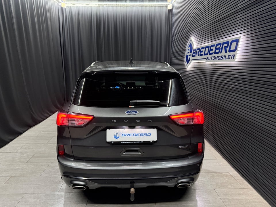 Ford Kuga 2,5 HEV ST-Line X CVT 5d