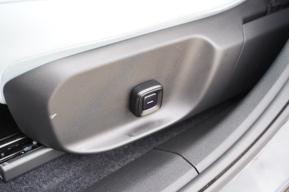 Volvo EX30 Extended Range Ultra 5d