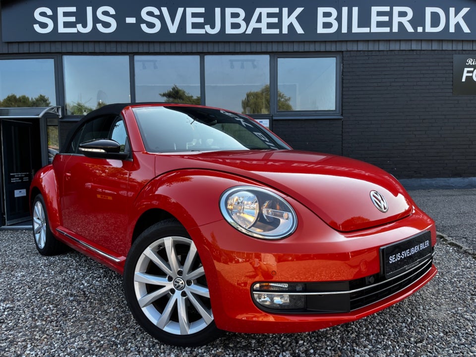 VW The Beetle 1,2 TSi 105 Club Cabriolet 2d