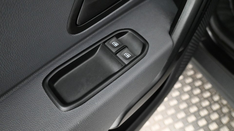 Dacia Duster 1,0 TCe 90 Essential 5d