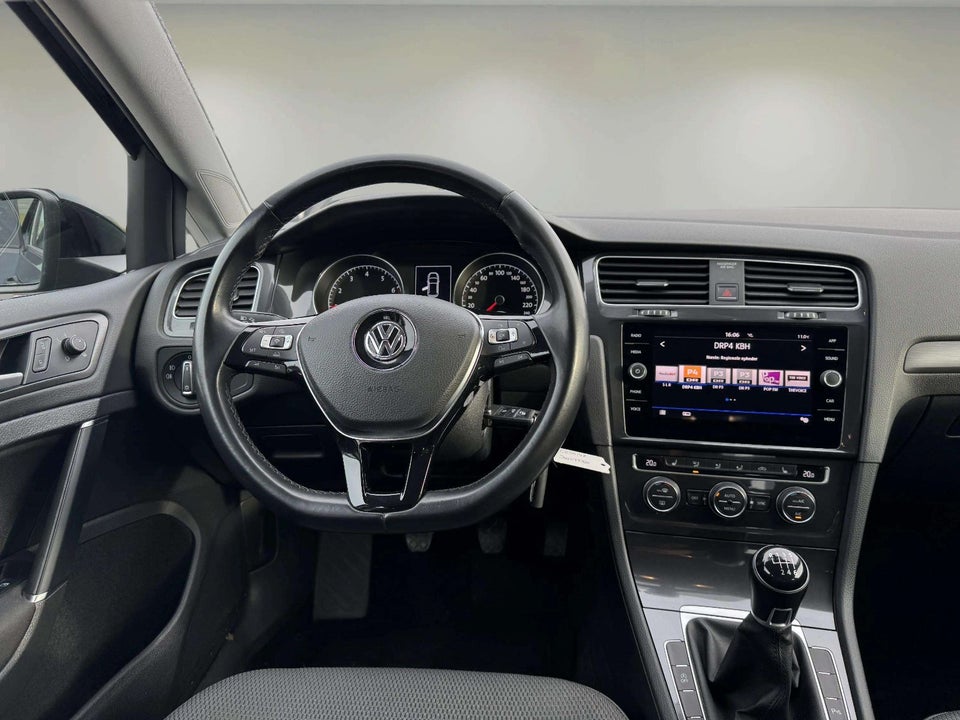 VW Golf VII 1,5 TSi 130 Comfortline 5d