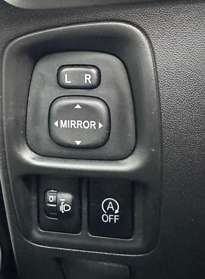 Peugeot 108 1,0 e-VTi 69 Desire TOP! 5d