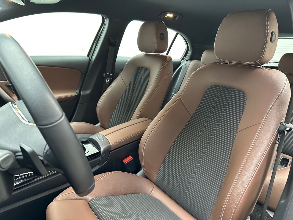 Mercedes A200 1,3 Progressive Line aut. 5d