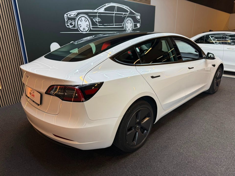 Tesla Model 3 RWD 4d
