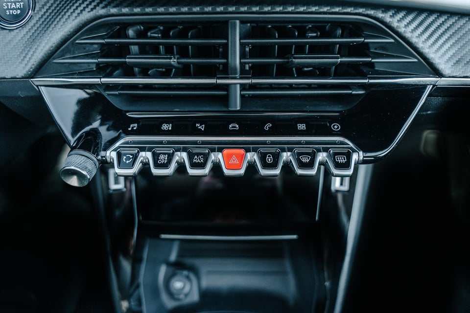 Peugeot e-208 50 Allure 5d