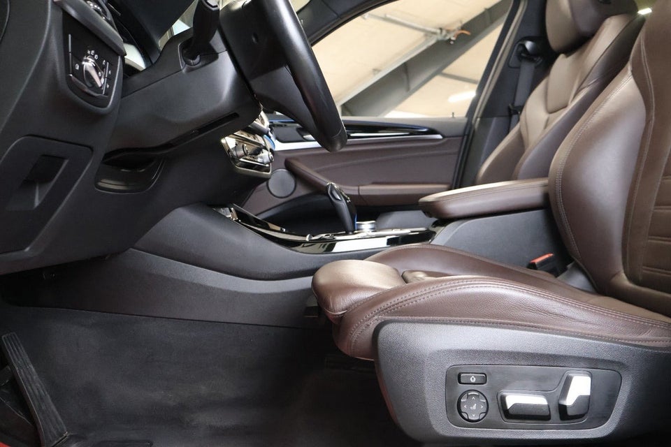 BMW iX3 Charged Plus 5d