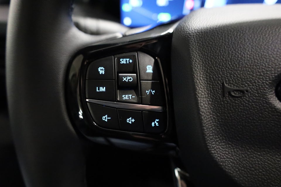 Ford E-Transit Custom 340L 64 Sport