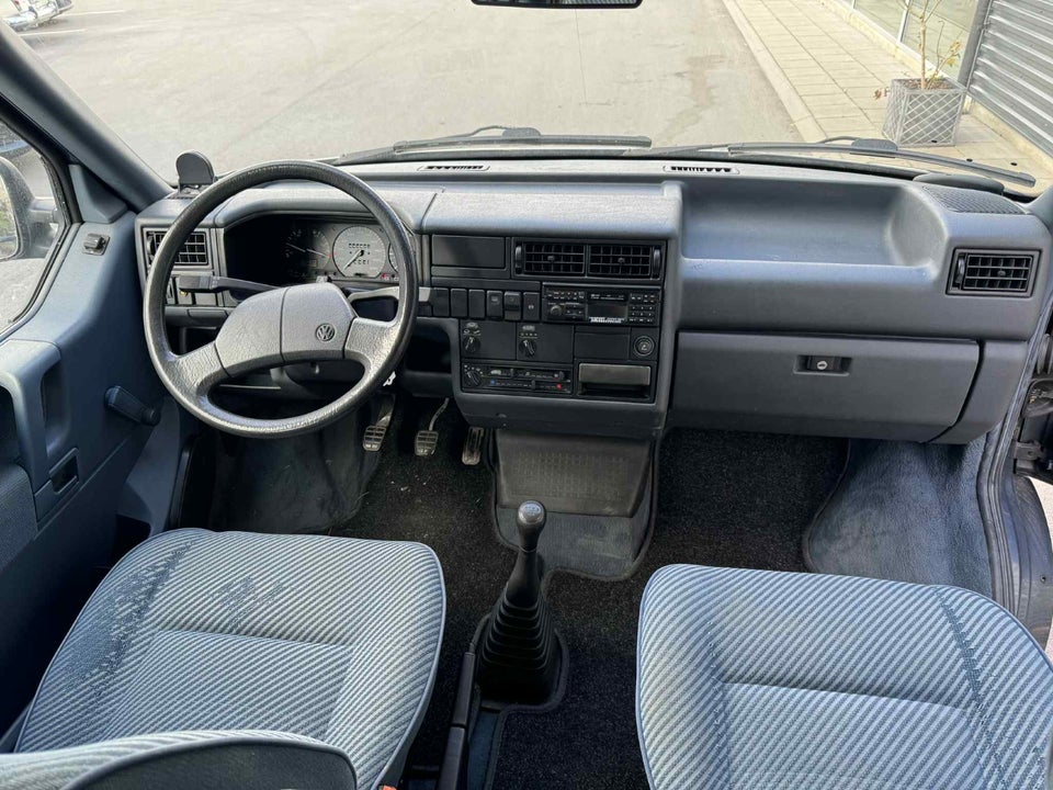 VW Caravelle 2,5 10prs 5d