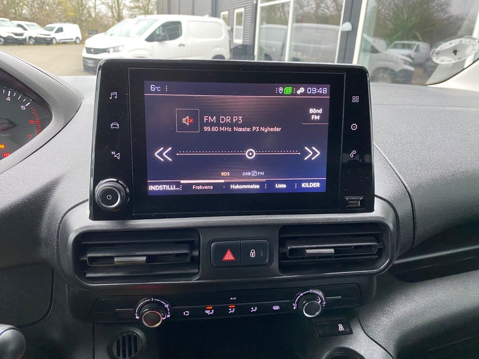 Peugeot Partner 1,5 BlueHDi 100 L2V2 Plus Van