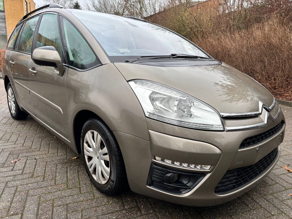 Citroën Grand C4 Picasso 1,6 HDi 110 Exclusive E6G 7prs 5d