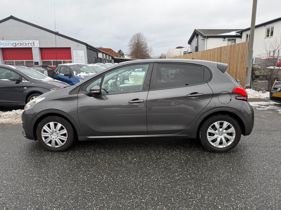 Peugeot 208 1,6 BlueHDi 100 Active 5d