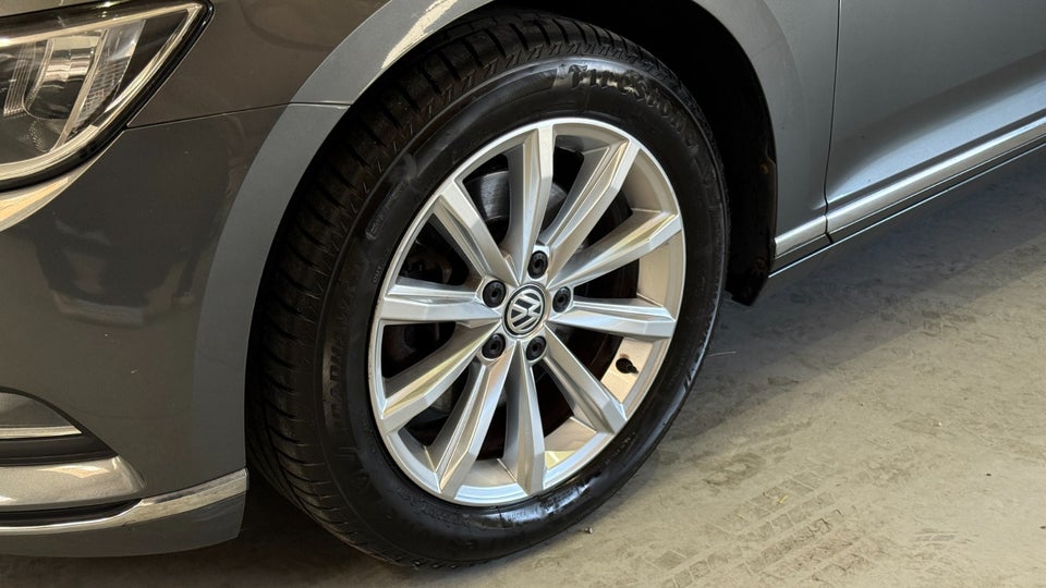 VW Passat 2,0 TDi 150 Highline Variant DSG 5d