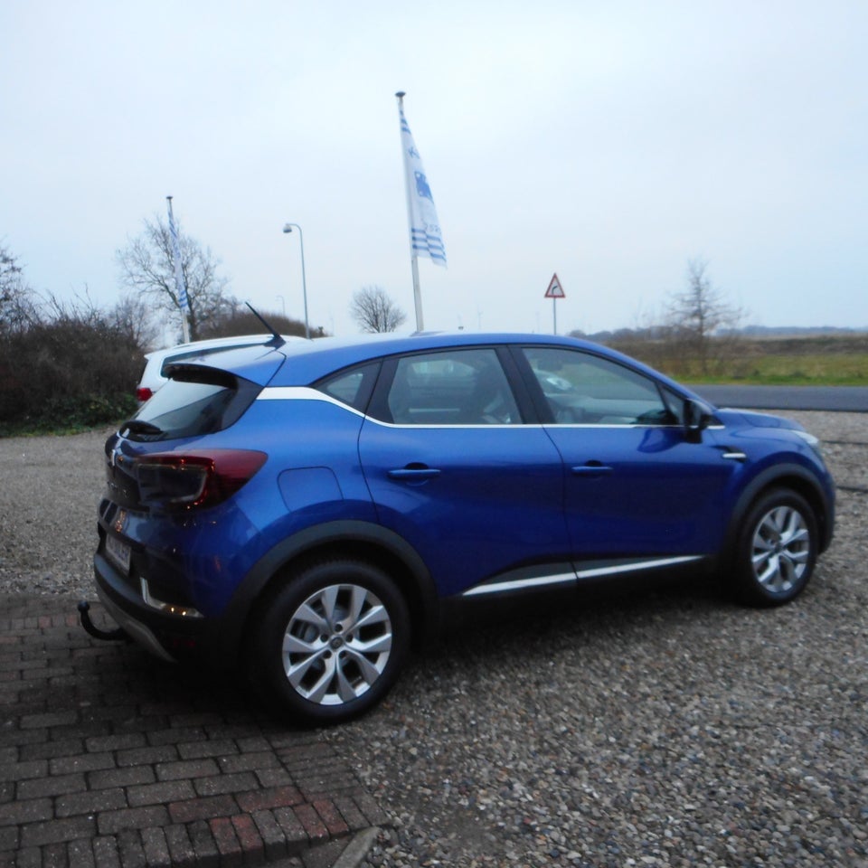 Renault Captur 1,3 TCe 130 Intens EDC 5d