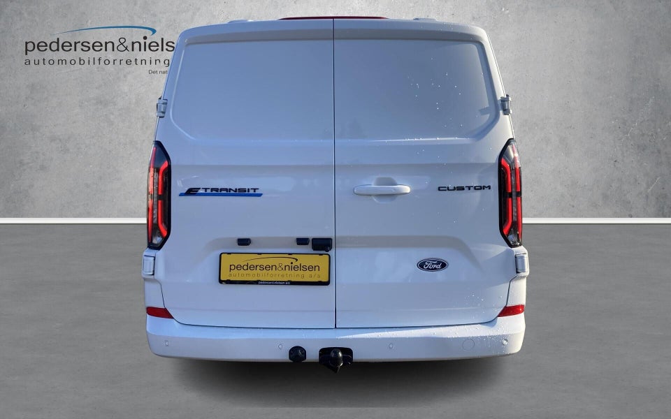 Ford E-Transit Custom 320L 64 Limited