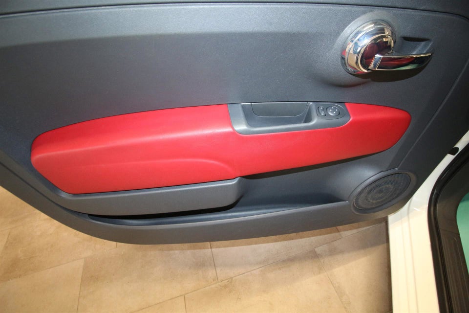 Fiat 500 1,2 Lounge 3d