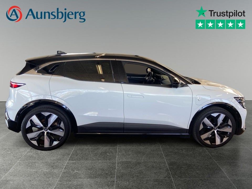 Renault Megane E-Tech 60 Techno 5d