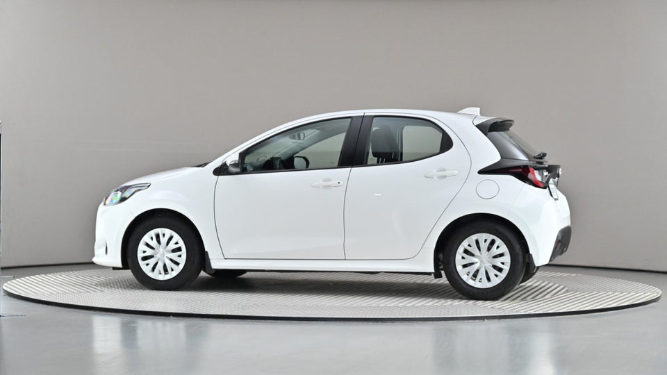 Toyota Yaris 1,5 Hybrid Essential e-CVT 5d