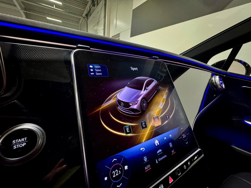 Mercedes EQE300 AMG Line 4d