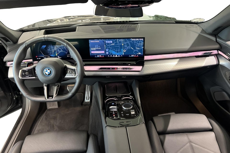 BMW i5 eDrive40 Touring Fully Charged M-Sport 5d