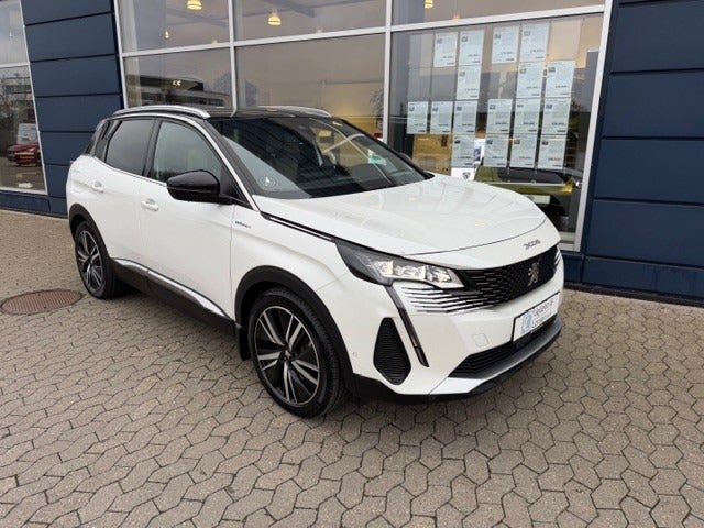 Peugeot 3008 1,6 Hybrid4 GT Pack EAT8 5d