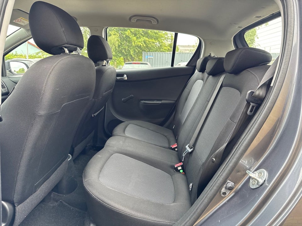 Hyundai i20 1,25 Classic XTR 5d