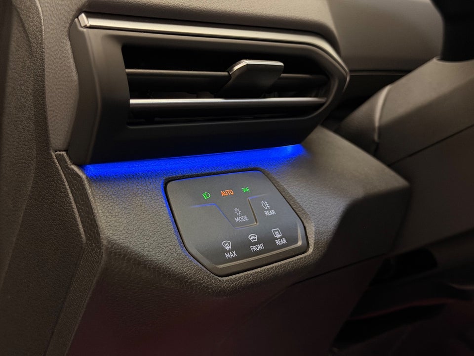 VW ID.4 77 1ST Pro 5d