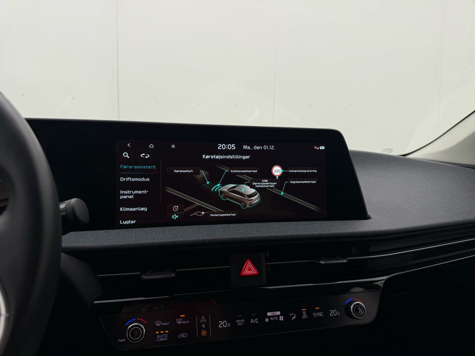 Kia EV6 77 Long Range Access 5d