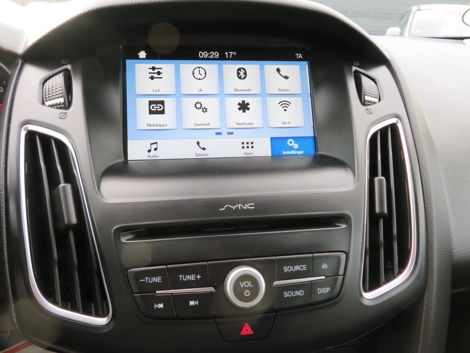 Ford Focus 1,0 SCTi 125 Titanium stc. 5d