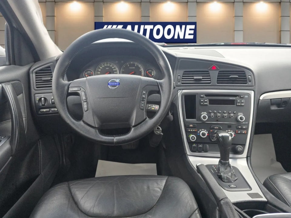 Volvo V70 2,4 D 163 aut. 5d