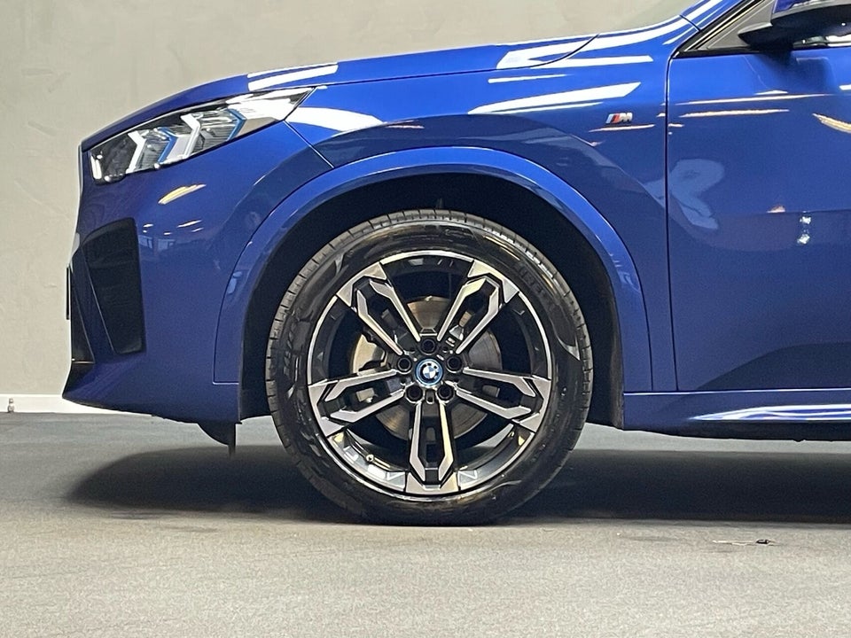 BMW iX2 eDrive20 M-Sport 5d