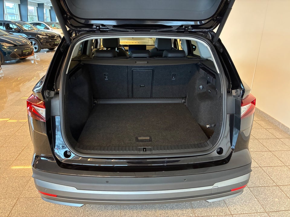 Skoda Enyaq 80 iV Selection Suite 5d