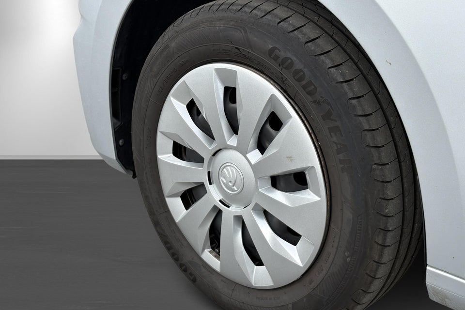 Skoda Fabia 1,0 MPi 80 Essence 5d