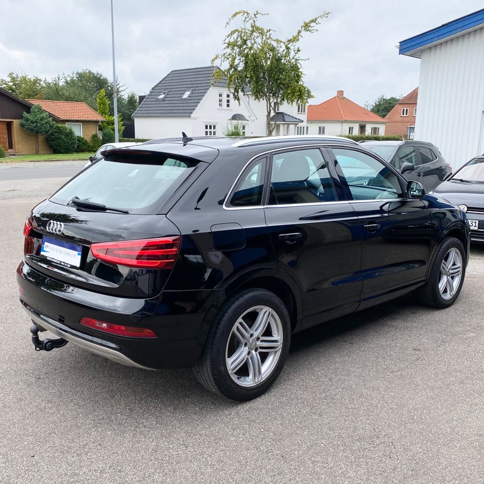 Audi Q3 2,0 TDi 140 5d