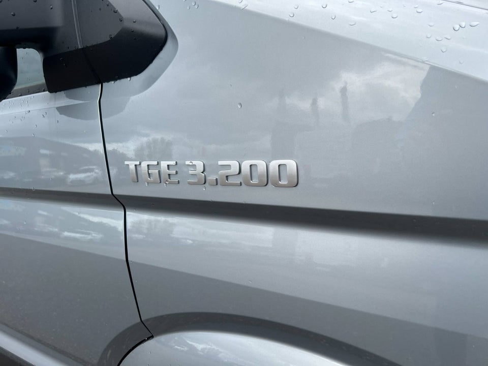 MAN TGE 2,0 3.200 Kassevogn L3H3 aut. FWD