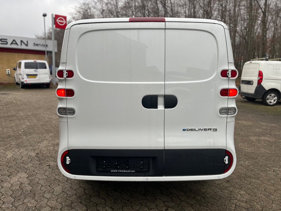 Maxus e-Deliver 5 64 L1H1