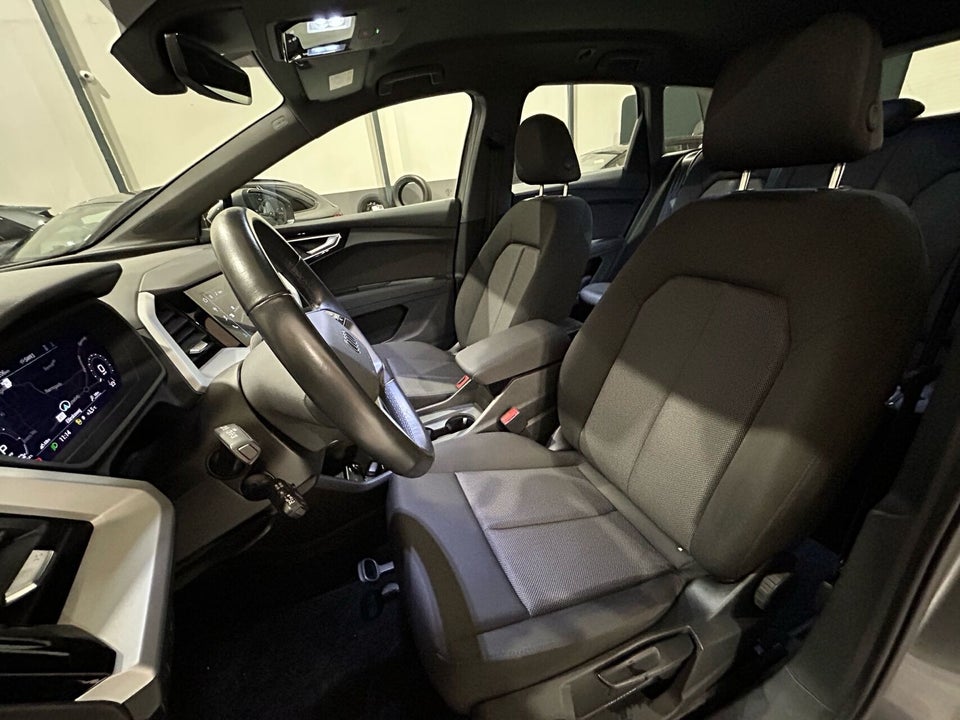 Audi Q4 e-tron 40  5d