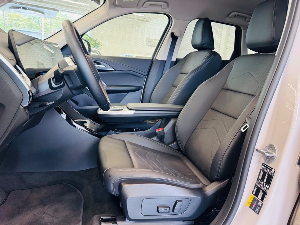 BMW iX1 eDrive20 X-Line 5d