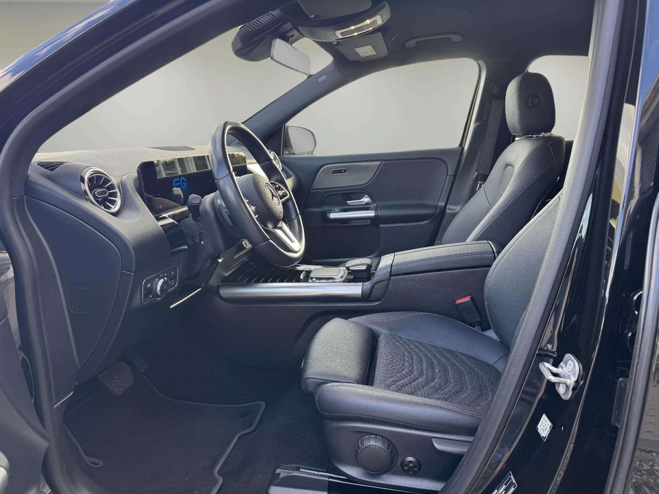 Mercedes EQA250+ Progressive 5d